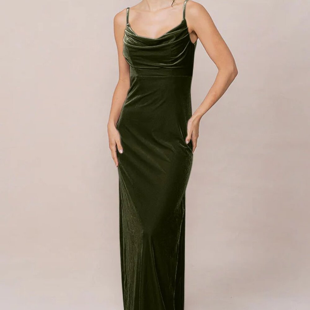 SKYE VELVET DRESS REVELRY- GREEN OLIVE DRESS